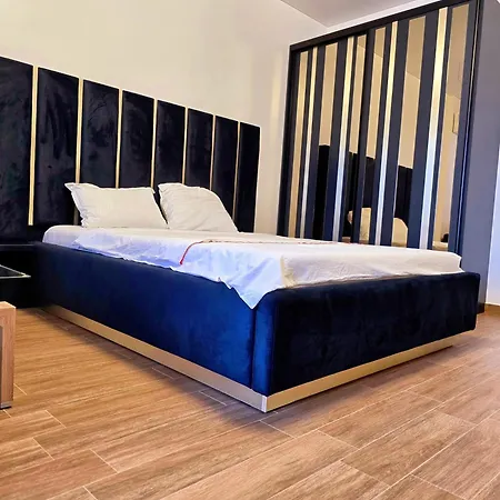 Imperials Studios- Endless Summer Mamaia Nord